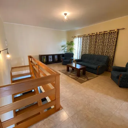 Refugio Do Falcao 度假居 *